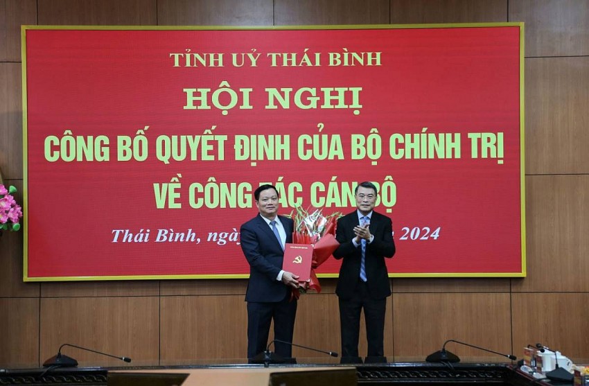 Tỉnh ủy Thái Bình công bố quyết định chuẩn y ông Nguyễn Khắc Thận - Bí thư Tỉnh ủy