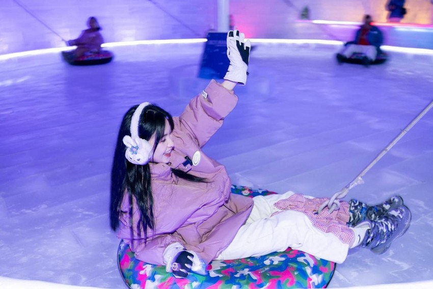 Không khí lễ hội tràn ngập trước giờ G siêu nhạc hội 8Wonder Winter