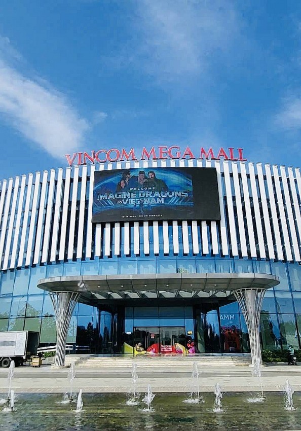 Không khí lễ hội tràn ngập trước giờ G siêu nhạc hội 8Wonder Winter