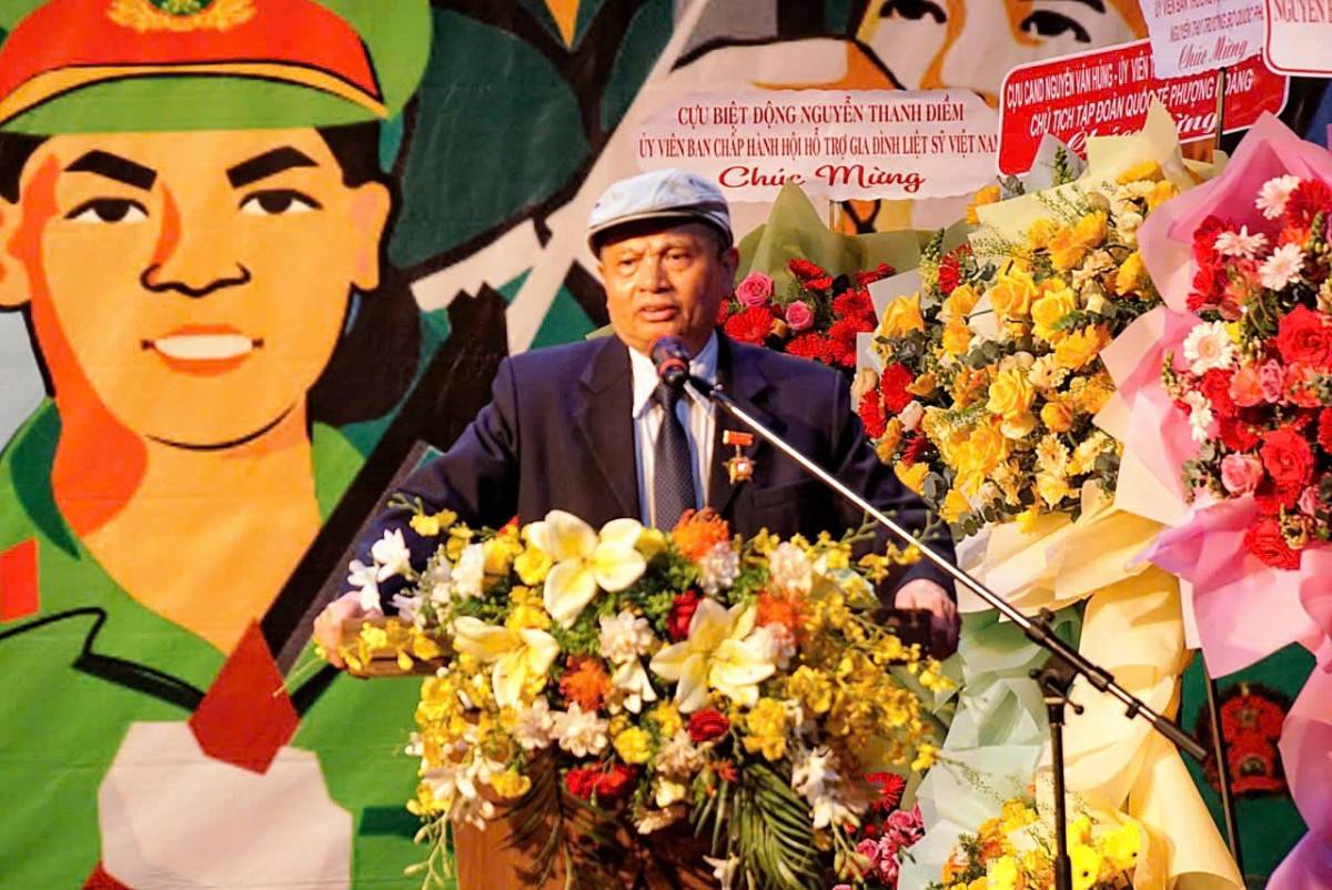 TS. Lê Doãn Hợp - nguyên Ủy viên Trung ương Đảng, nguyên Bộ trưởng Bộ Văn hóa - Thông tin 