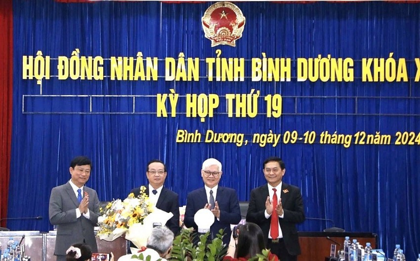 Bầu ông Bùi Minh Thạnh làm Phó Chủ tịch UBND tỉnh Bình Dương
