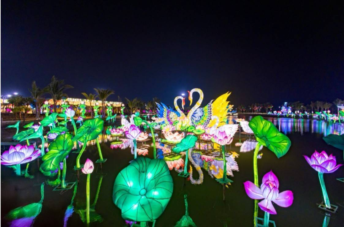 Những cảnh quan ánh sáng biến hóa liên tục đều khiến cảm xúc dâng trào (Nguồn: Dragon Ocean Đồ Sơn)