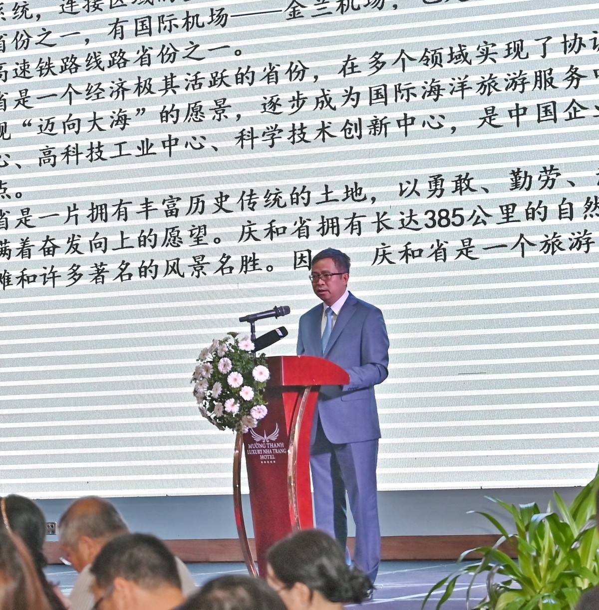 Gia tăng lượng khách Trung Quốc đến Việt Nam khoảng 10 triệu lượt/năm   Nha Trang- Khánh Hòa điểm đến ưu tiên của Trung Quốc khi sang Việt Nam