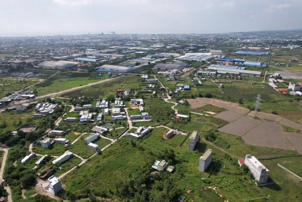 Bình Thuận chấp thuận đầu tư khu đô thị Hàm Tiến - Mũi Né với giá trị đầu tư 12.000 tỷ đồng Bình Thuận: Phê duyệt dự án khu đô thị thương mại Hàm Tiến - Mũi Né với Tổng vốn đầu tư 12.000 Tỷ Đồng