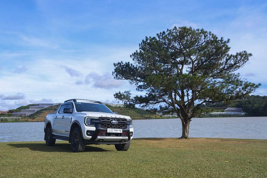 Ranger Stormtrak chính thức được phân phối tại Việt Nam từ tháng 4/2024 Ranger Stormtrak chính thức được phân phối tại Việt Nam từ tháng 4/2024