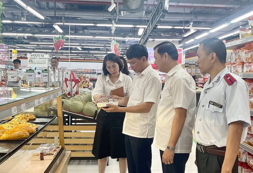 Vi phạm về Giấy chứng nhận ATTP có thể bị phạt 120 triệu đồng