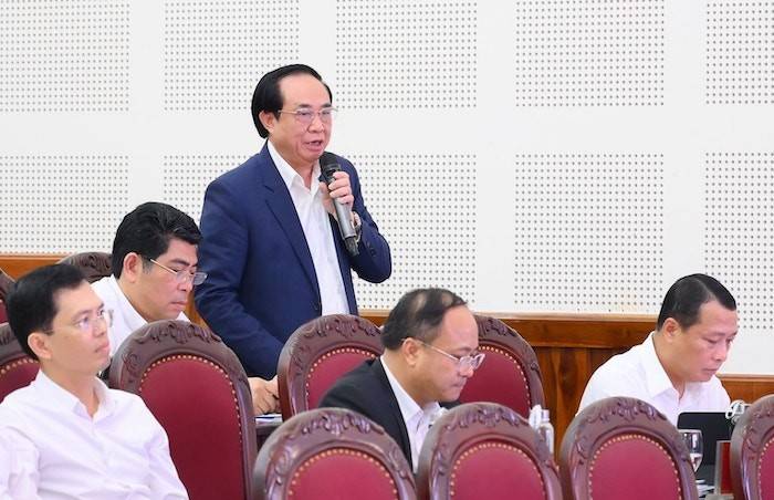 Ông Đoàn Hồng Vũ - Giám đốc Sở LĐ-TB&XH Nghệ An giải trình về tình trạng 