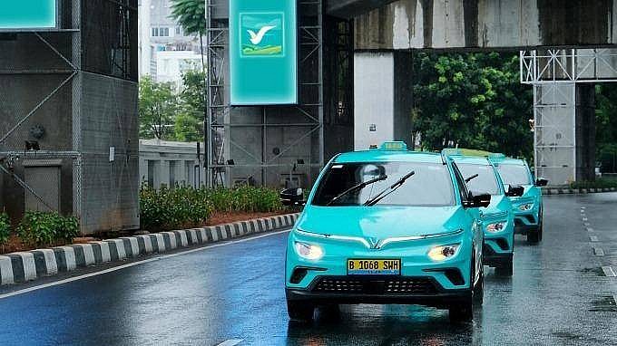 Taxi điện Xanh SM chính thức có mặt tại Indonesia Taxi điện Xanh SM chính thức có mặt tại Indonesia