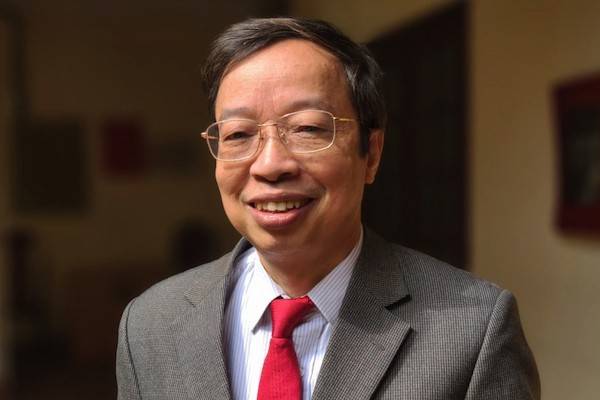 Ông Phạm Xuân Hòe - nguyên Phó Viện trưởng Viện Chiến lược ngân hàng: Cần giám sát hợp nhất Tập đoàn tài chính Ông Phạm Xuân Hòe - nguyên Phó Viện trưởng Viện Chiến lược ngân hàng: Cần giám sát hợp nhất Tập đoàn tài chính