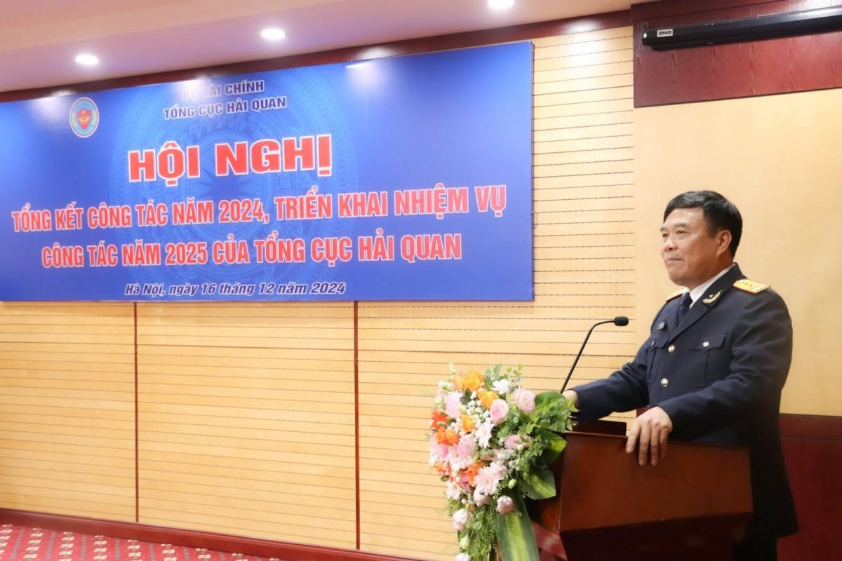 Ngành Hải quan thu ngân sách hơn 400 nghìn tỷ đồng năm 2024 Ngành Hải quan thu ngân sách hơn 400 nghìn tỷ đồng năm 2024