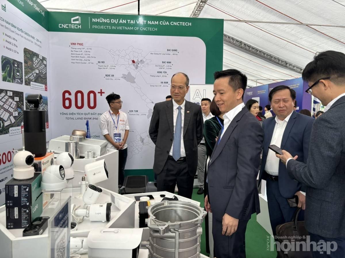 CNCTech và MK Group: Tạo dấu ấn tại TechFest Vĩnh Phúc 2024 CNCTech và MK Group: Tạo dấu ấn tại TechFest Vĩnh Phúc 2024