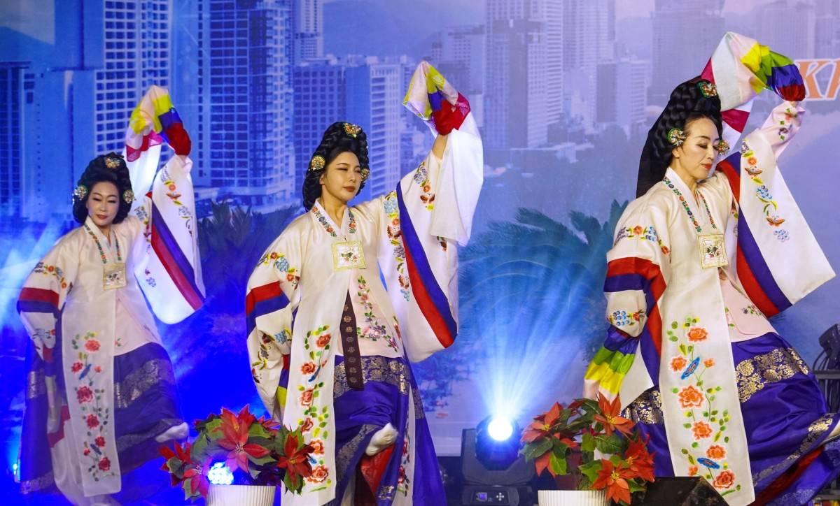 Khánh Hoà: Giao lưu văn hóa Việt Nam - Hàn Quốc Khánh Hoà: Giao lưu văn hóa Việt Nam - Hàn Quốc