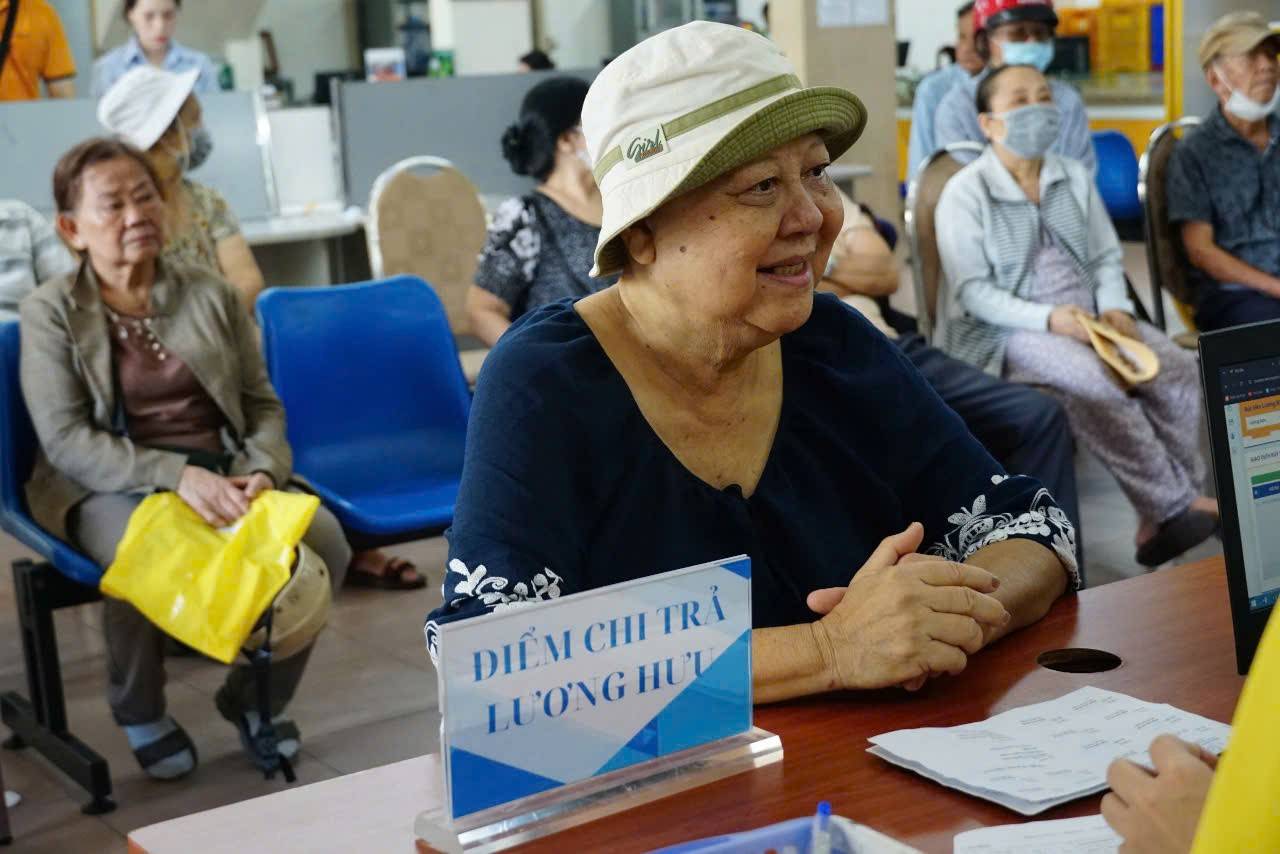 Người hưởng lương hưu bị chậm nhận tiền bảo hiểm, lý do vì sao?