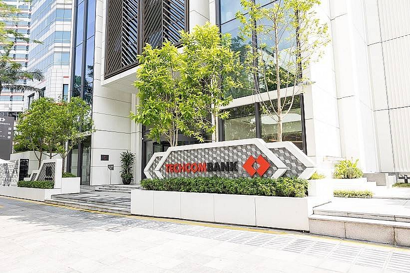 Khách hàng khẩn trương hoàn thiện cập nhập giấy tờ và đăng ký sinh trắc học Techcombank Khách hàng khẩn trương hoàn thiện cập nhập giấy tờ và đăng ký sinh trắc học Techcombank
