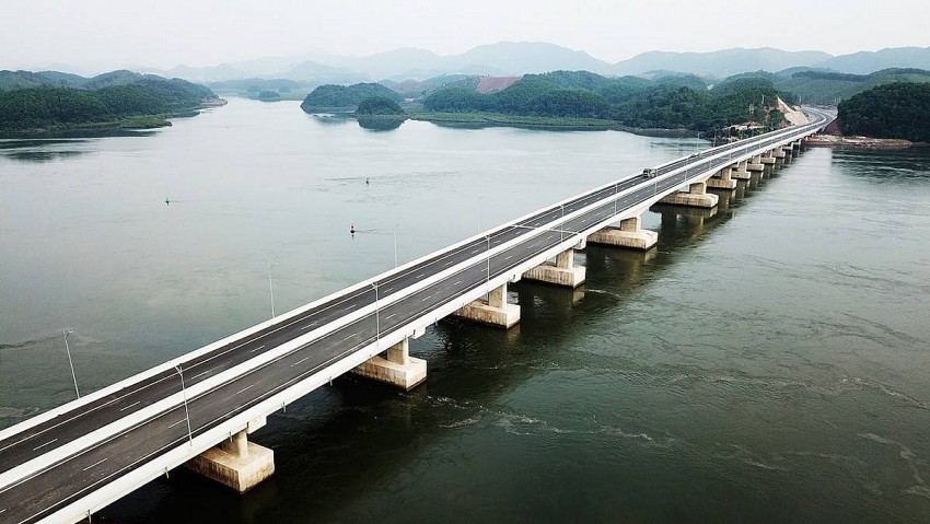 “Soi” những công trình hạ tầng giao thông hiện đại do tư nhân đầu tư “Soi” những công trình hạ tầng giao thông hiện đại do tư nhân đầu tư