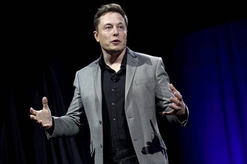 Mối quan hệ thân cận đằng sau thành công của tỷ phú Elon Musk