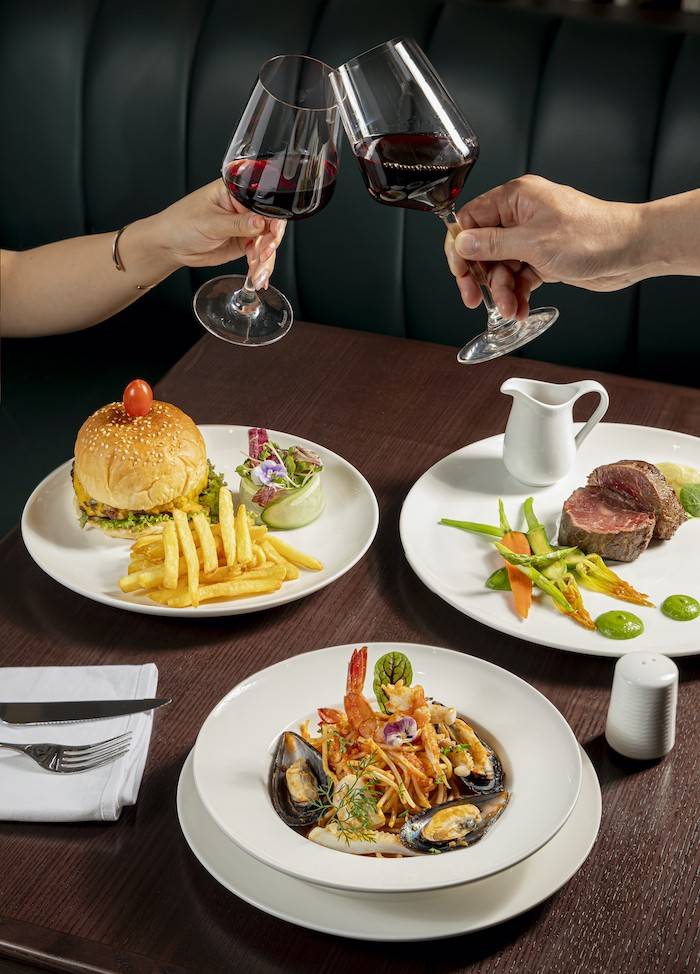 Một góc Xuân Châu Âu ở Đà Lạt: Đón Tết Nguyên Đán tại Golden Imperial Hotel