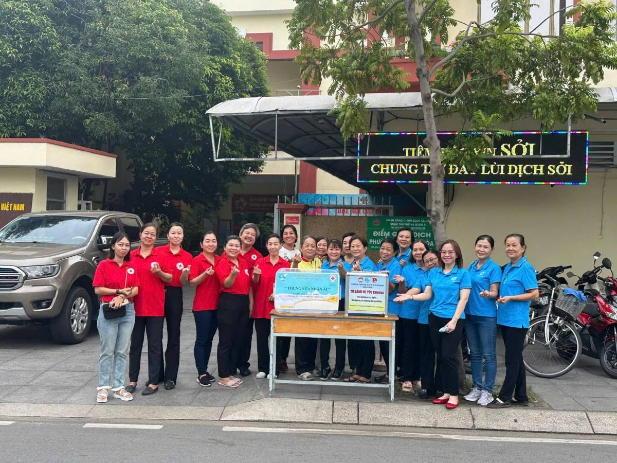 Phường Tân Thới Hòa chia sẻ yêu thương đến những hoàn cảnh khó khăn