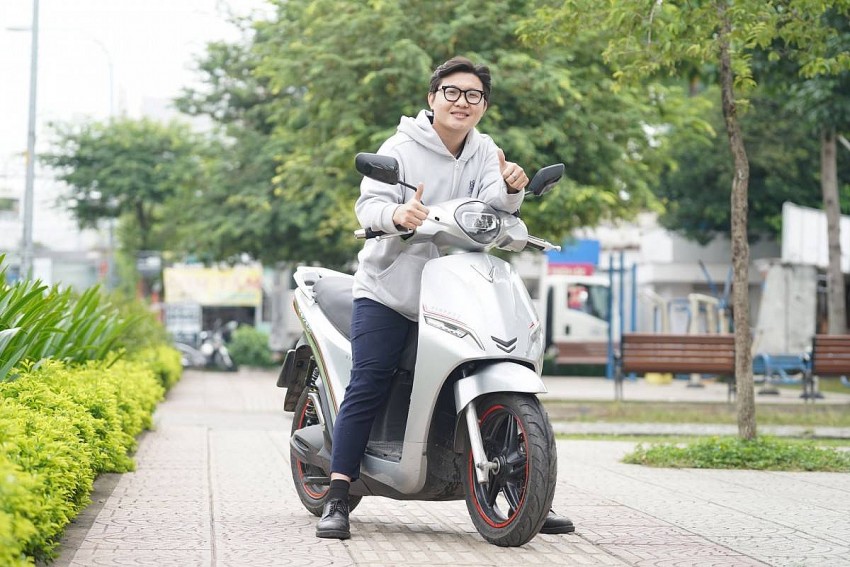Đổi từ xe xăng sang xe điện, chủ xe tạm biệt cảnh đổ xăng xếp hàng Đổi từ xe xăng sang xe điện, chủ xe tạm biệt cảnh đổ xăng xếp hàng