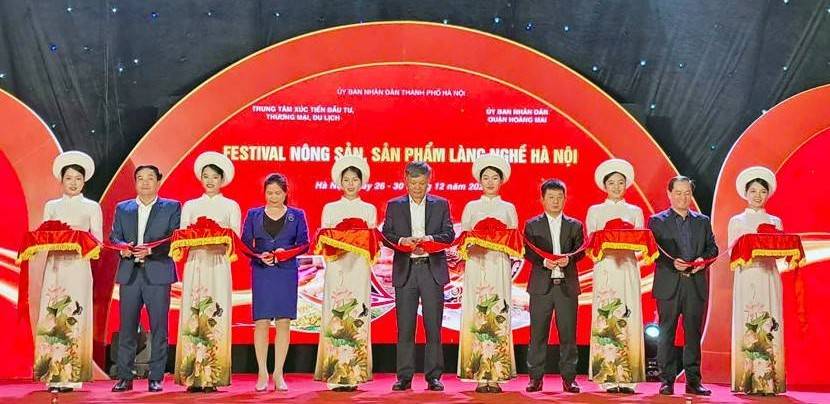 Festival nông sản, sản phẩm làng nghề Hà Nội: Kết nối hàng Việt đến người tiêu dùng