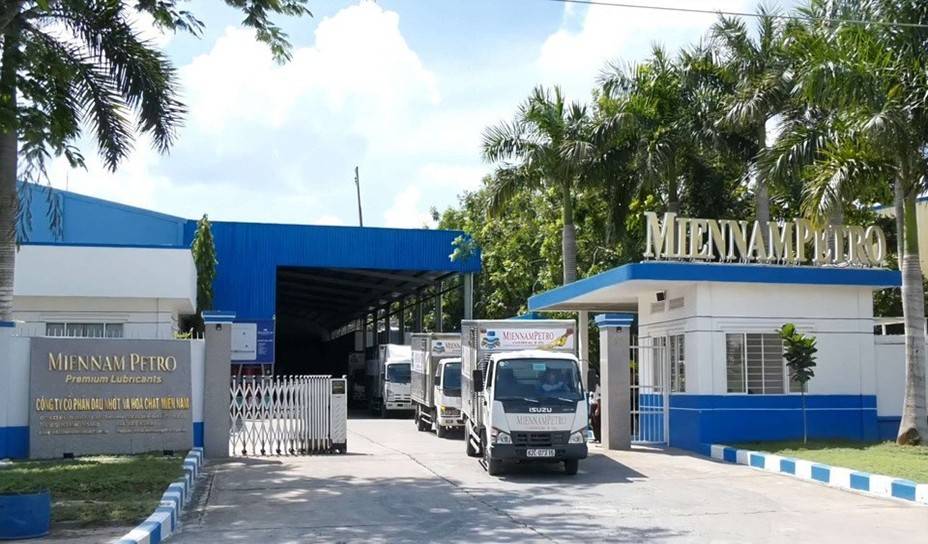 MiennamPetro được xướng tên tại Lễ trao Giải thưởng Sao Vàng Đất Việt 2024