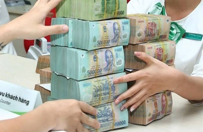 Ngân hàng căng thẳng thanh khoản khi vốn rẻ dần biến mất trên thị trường