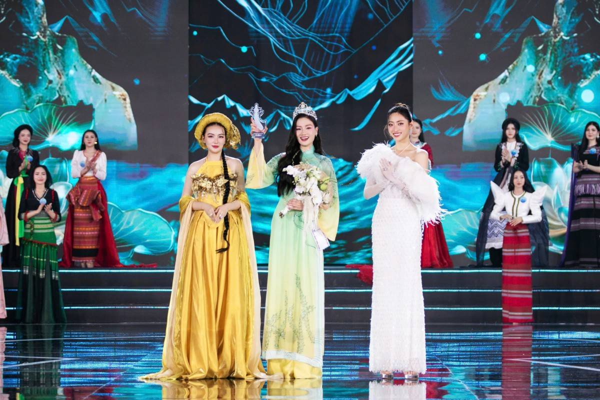 Á hậu 1 Đỗ Thị Phương Thanh