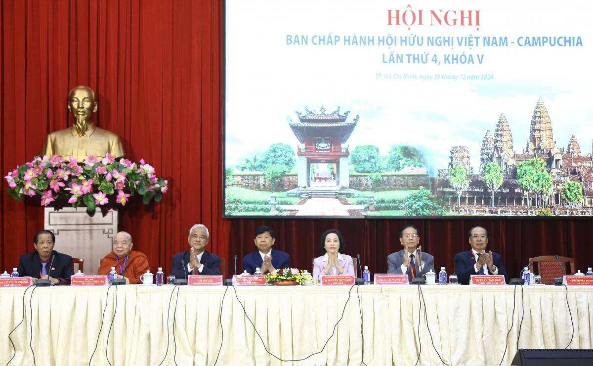 Các đại biểu tham dự