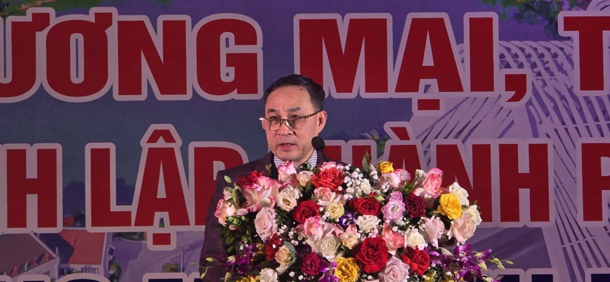 Đông Triều: Hoành tráng khai mạc hội chợ, mô hình kinh tế đêm