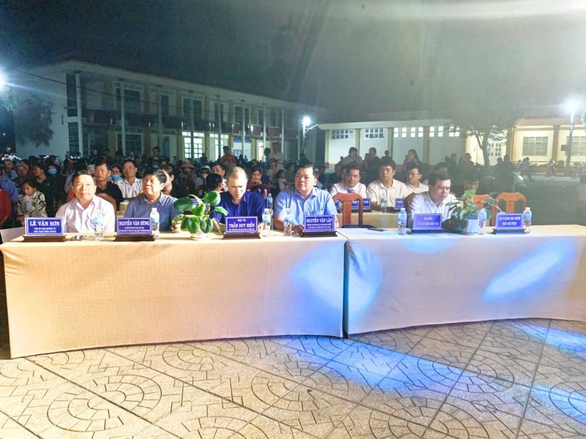 Tấm lòng nhân ái và nghĩa tình từ Tập đoàn Quốc tế Phượng Hoàng tại Gò Công Đông