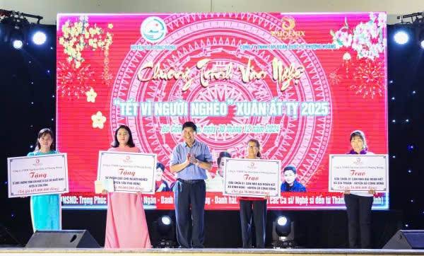 Tấm lòng nhân ái và nghĩa tình từ Công ty TNHH Tập đoàn Quốc tế Phượng Hoàng tại Gò Công Đông