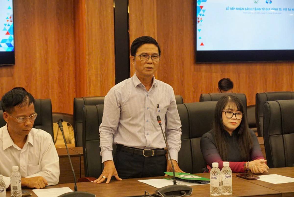 Phó Chủ nhiệm Ủy ban Người Việt Nam ở nước ngoài tại TP. HCM - ông Lê Văn Thu