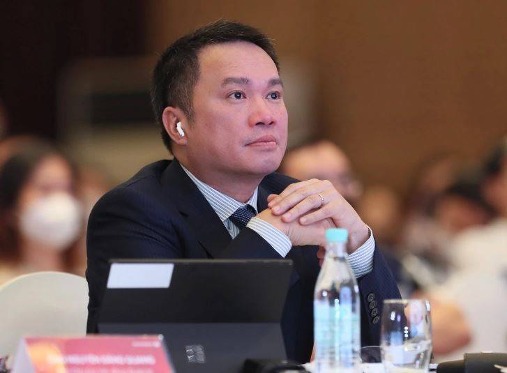 Ái nữ Chủ tịch Techcombank lọt Top 12 người giàu nhất sàn chứng khoán Ái nữ Chủ tịch Techcombank lọt Top 12 người giàu nhất sàn chứng khoán