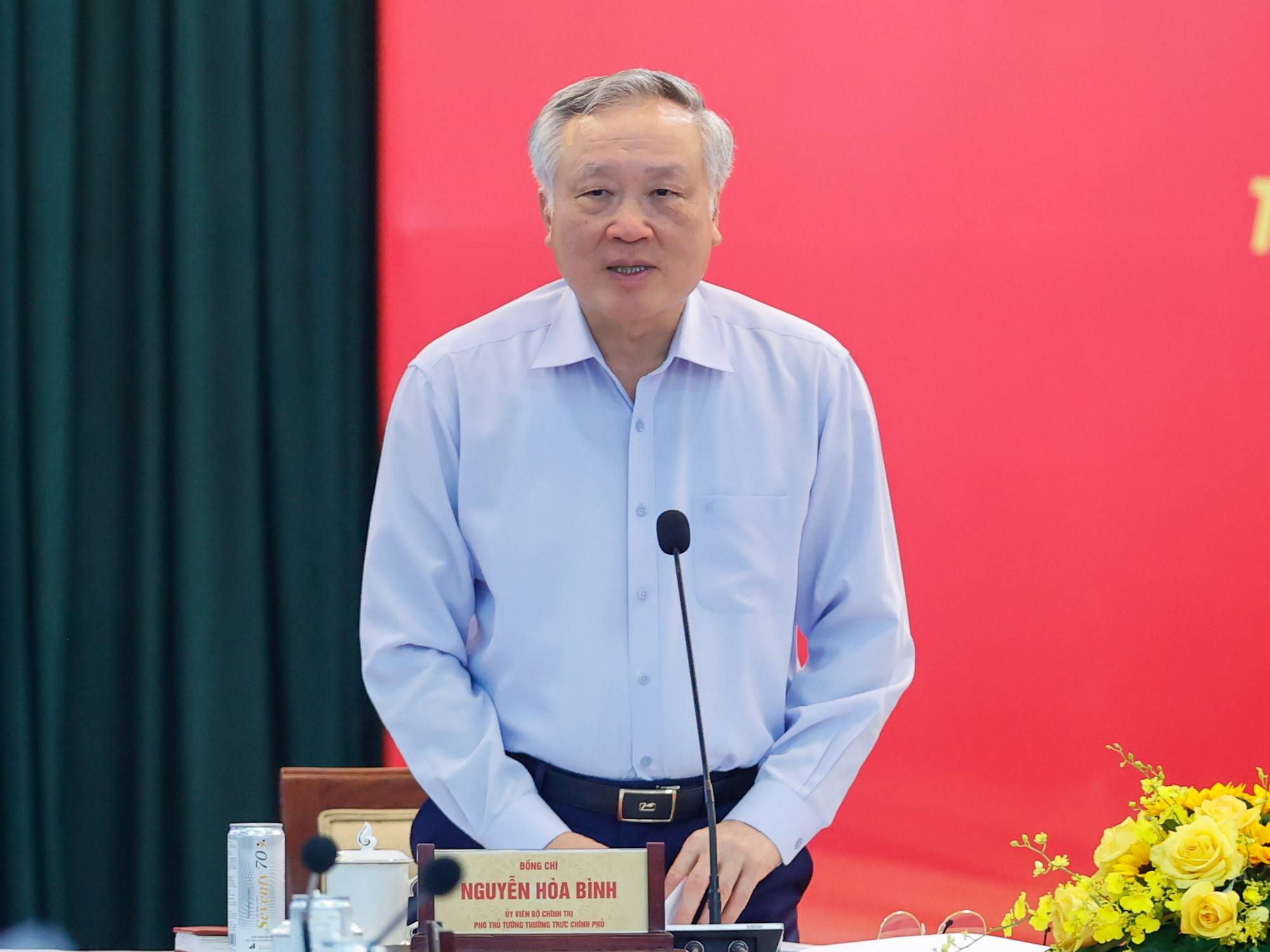 Phó Thủ tướng Thường trực Chính phủ Nguyễn Hòa Bình phát biểu tại buổi làm việc - Ảnh: VGP/Nhật Bắc Phó Thủ tướng Thường trực Chính phủ Nguyễn Hòa Bình phát biểu tại buổi làm việc - Ảnh: VGP/Nhật Bắc