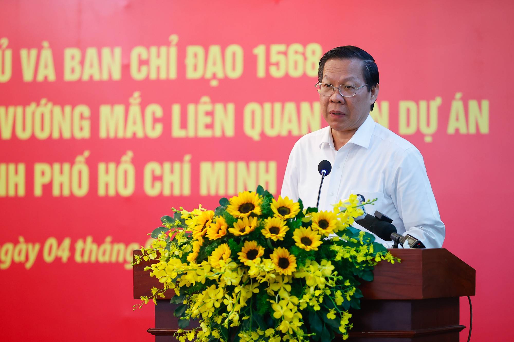 Chủ tịch UBND TPHCM Phan Văn Mãi phát biểu tại buổi làm việc - Ảnh: VGP/Nhật Bắc Chủ tịch UBND TPHCM Phan Văn Mãi phát biểu tại buổi làm việc - Ảnh: VGP/Nhật Bắc