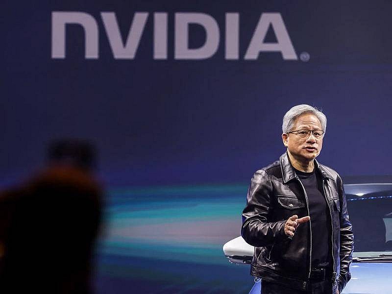 Cổ phiếu Nvidia đạt mức kỷ lục trước thềm CEO Jensen Huang phát biểu ở CES 2025