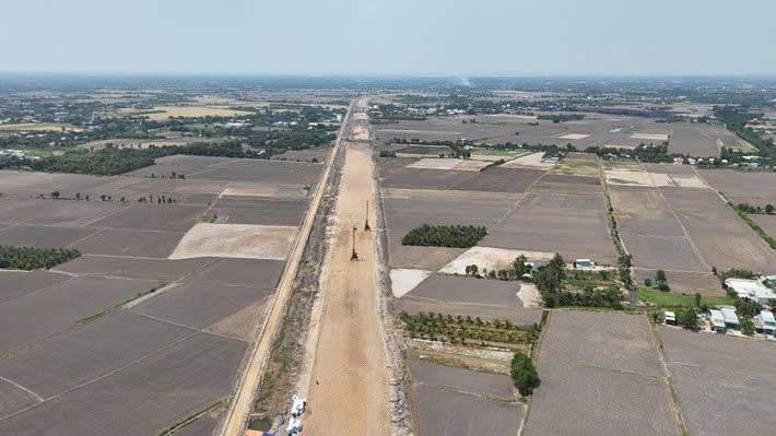 Toàn cảnh dự án đường Vành đai 3 TP. Hồ Chí Minh đoạn qua Long An
