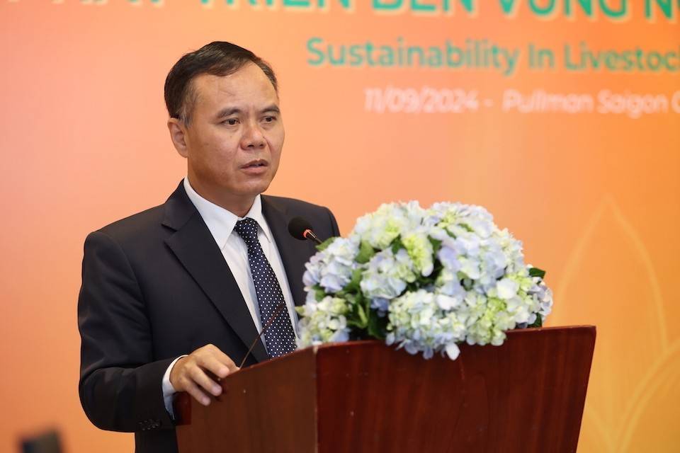 Chăn nuôi tuần hoàn ''trụ đỡ'' cho sản phẩm sạch vươn ra thế giới Chăn nuôi tuần hoàn ''trụ đỡ'' cho sản phẩm sạch vươn ra thế giới