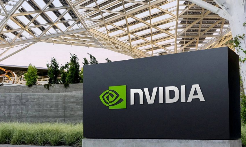 Vốn hóa Nvidia đạt mốc 3,43 nghìn tỷ USD, bỏ xa 4 đối thủ với khoảng cách khổng lồ