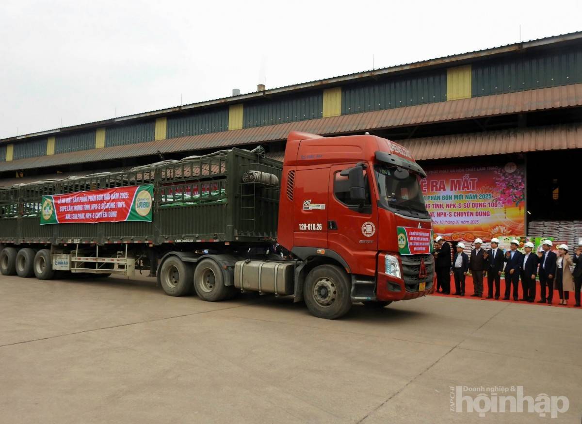 Supe Lâm Thao ra mắt sản phẩm phân bón mới năm 2025: Hướng tới nông nghiệp bền vững Supe Lâm Thao ra mắt sản phẩm phân bón mới năm 2025: Hướng tới nông nghiệp bền vững