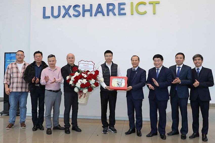 Lãnh đạo UBND tỉnh Bắc Giang thăm và chúc Tết doanh nghiệp FDI