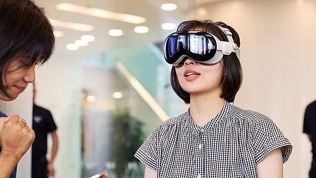 Apple Vision Pro 2 sẽ không ra mắt trong năm nay?