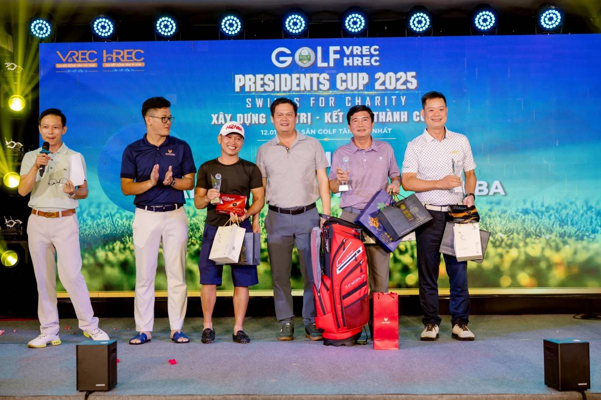 Sự kiện “Golf VREC -HREC President Cup 2025”: Lan toả yêu thương, xây dựng giá trị nhân văn