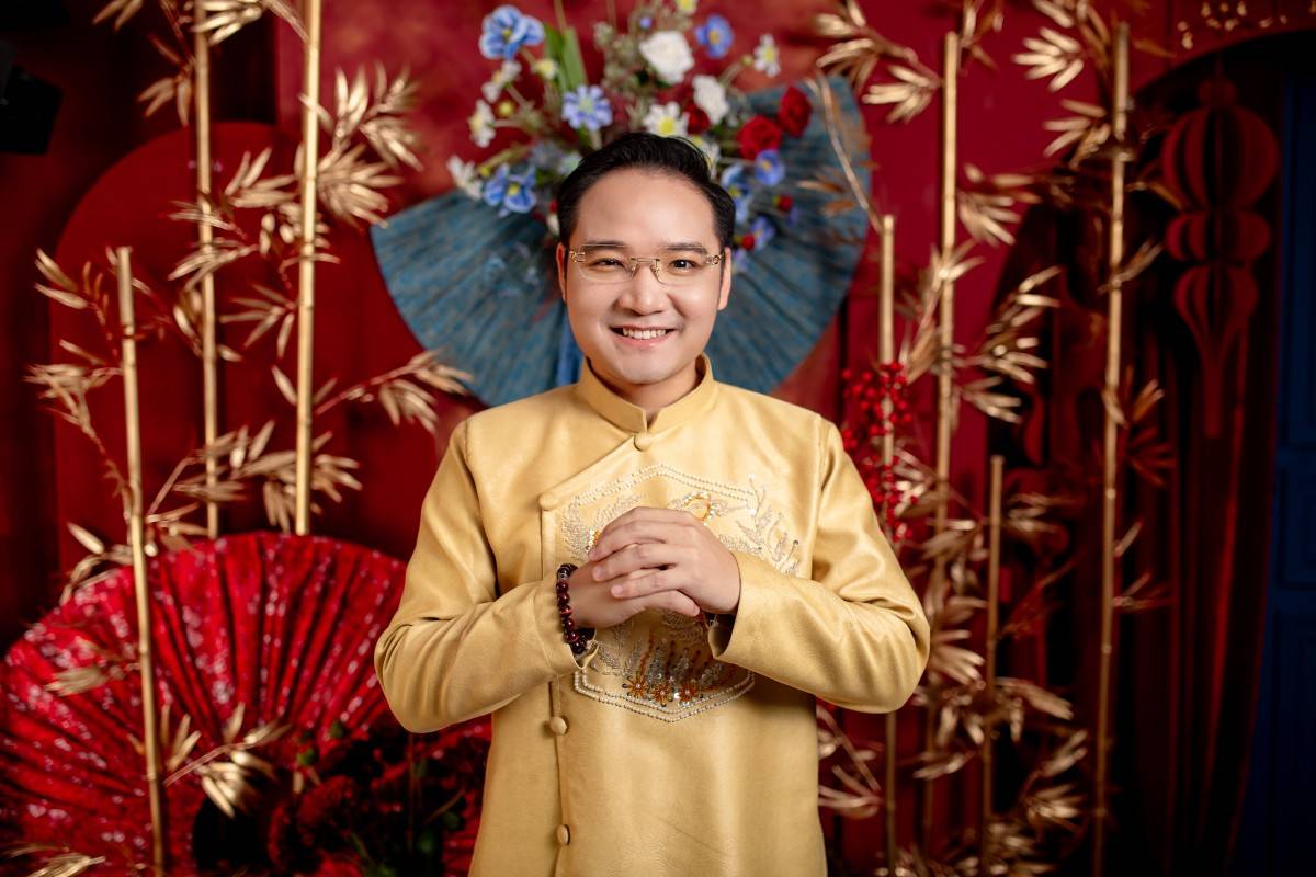 huyên gia phong thủy Master Phùng Phương Chủ tịch Công ty Cổ phần phong thủy Phùng Gia