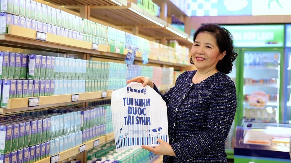 Tỷ phú Thái Lan muốn mua thêm 20,9 triệu cổ phiếu Vinamilk Tỷ phú Thái Lan muốn mua thêm 20,9 triệu cổ phiếu Vinamilk