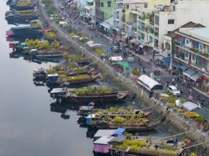 TP. Hồ Chí Minh: Sắc mới trong Lễ hội chợ hoa xuân "Trên bến dưới thuyền" Tết Ất Tỵ 2025