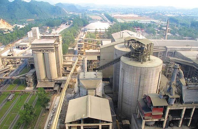 Thủ tướng Phạm Minh Chính chỉ đạo xử lý thông tin các nhà máy xi măng thua lỗ