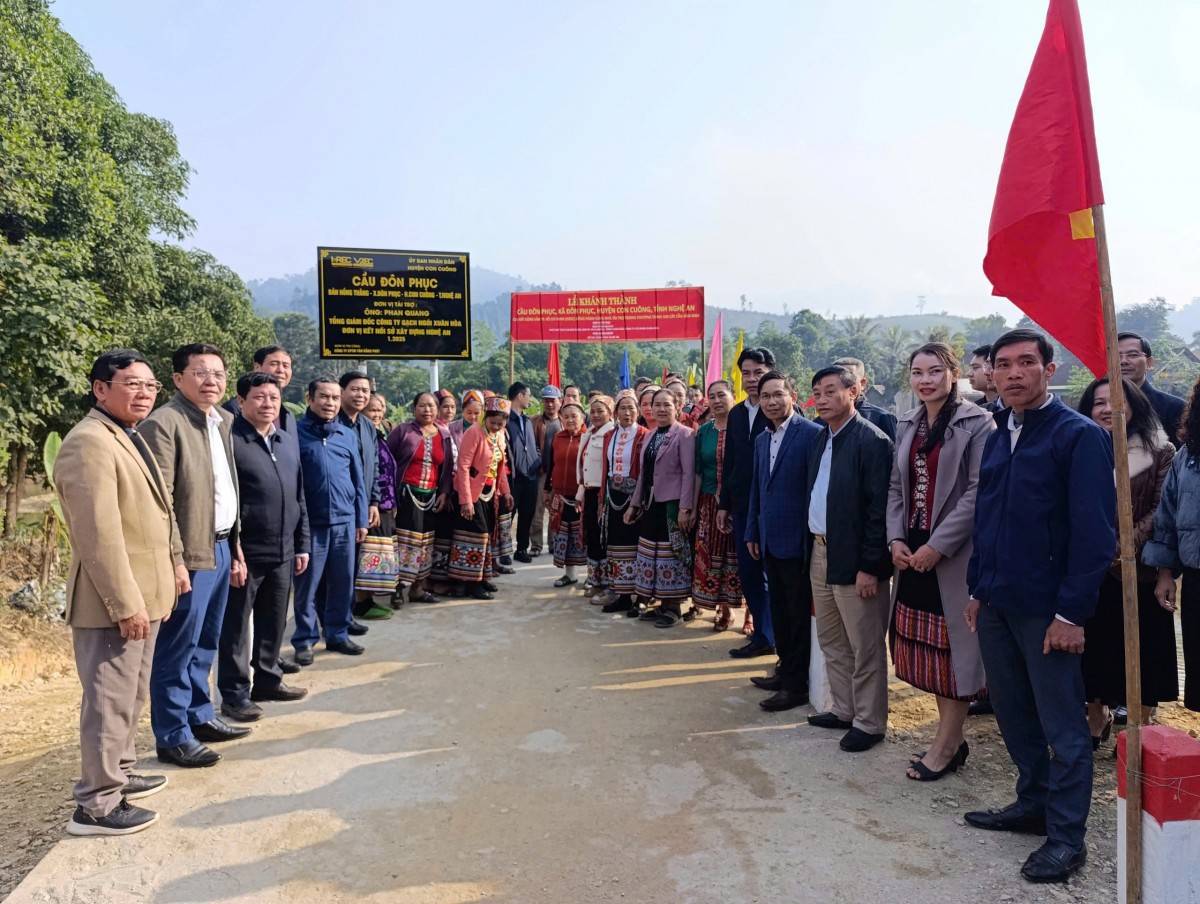 Khánh thành cầu Đôn Phục tại huyện Con Cuông, tỉnh Nghệ An hơn 1,5 tỷ đồng