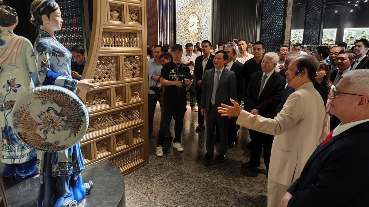 Ông Lý Ngọc Minh nhà - sáng lập công ty Minh Long “Đồng vợ đồng chồng tát biển Đông cũng cạn”