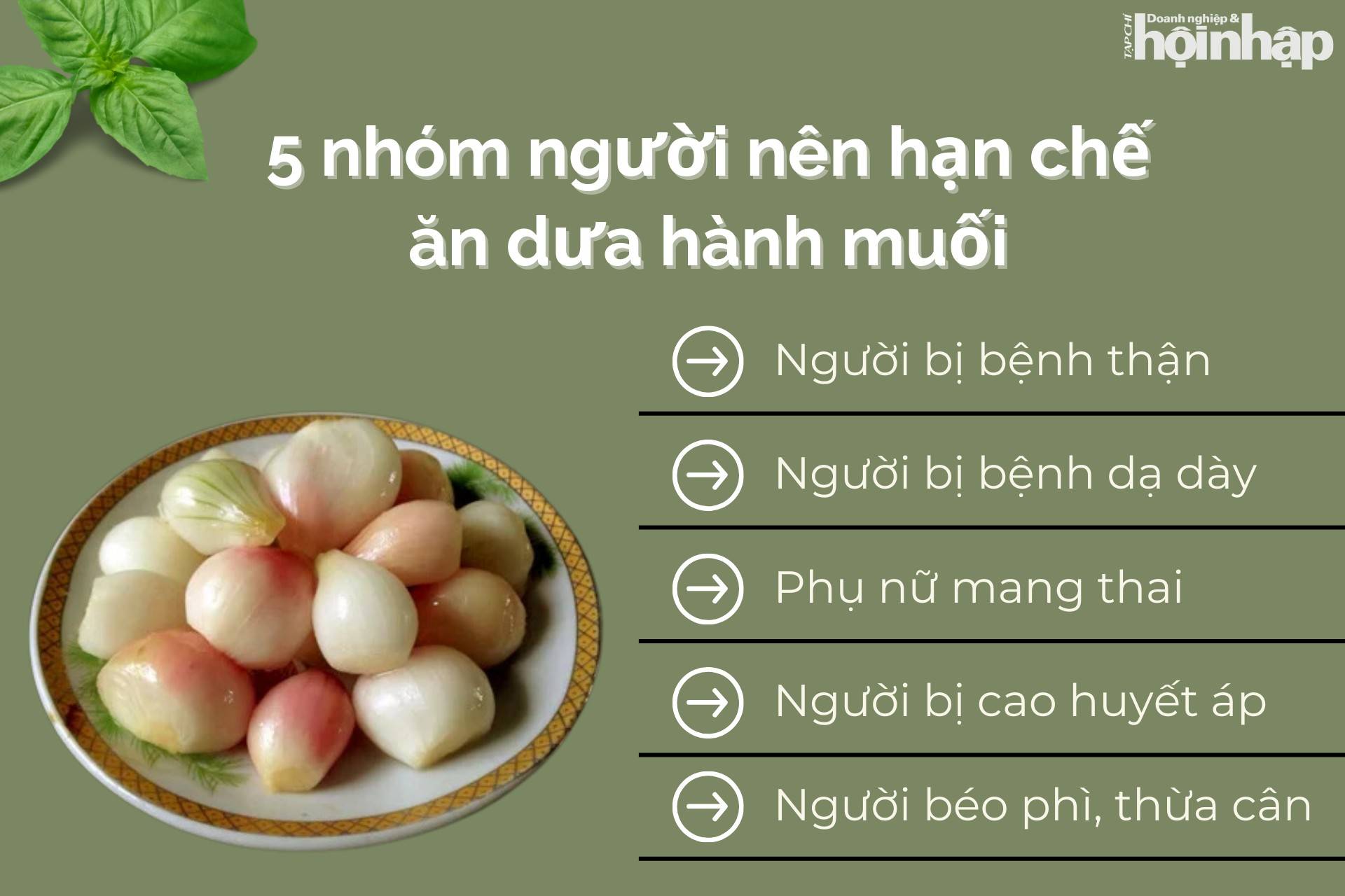 5 nhóm người nên hạn chế ăn dưa hành muối